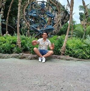 Meet your Posher, James